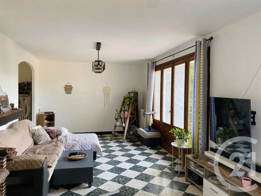 Maison 65 m² à Arquian  - photo 3