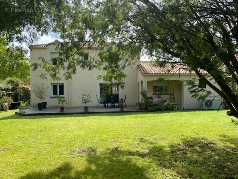 Maison à HAUTE-GOULAINE
