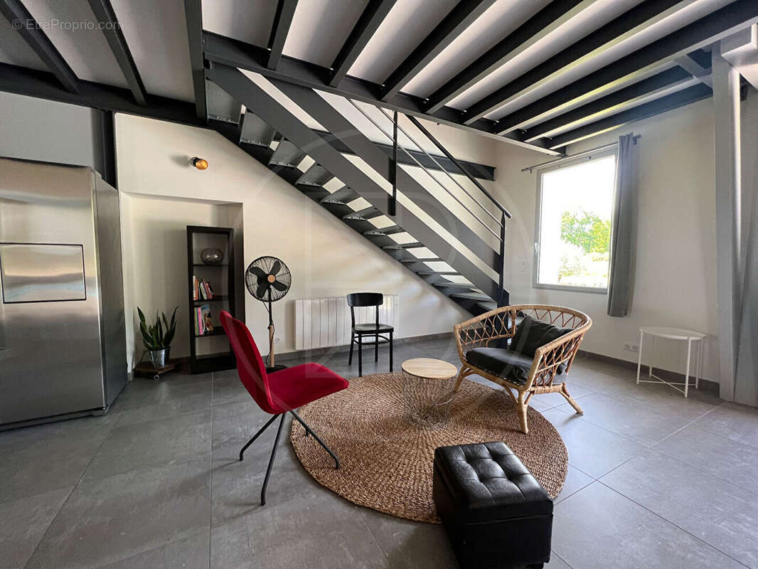 Maison à VILLEFRANCHE-DE-LONCHAT