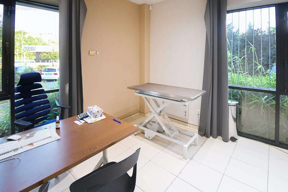 Clinique vétérinaire de 300 m² sur terrain de 1 194 m² – longwy - photo 10