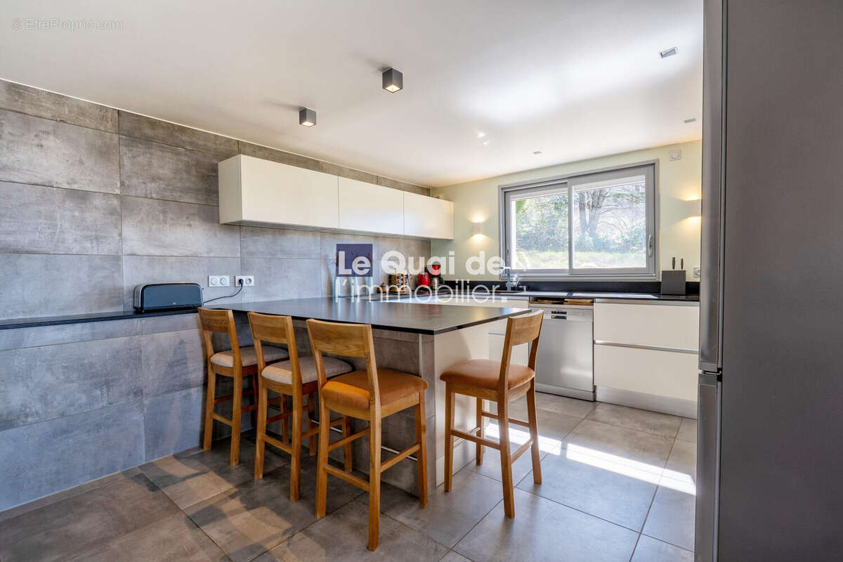 Maison à FONTANIL-CORNILLON