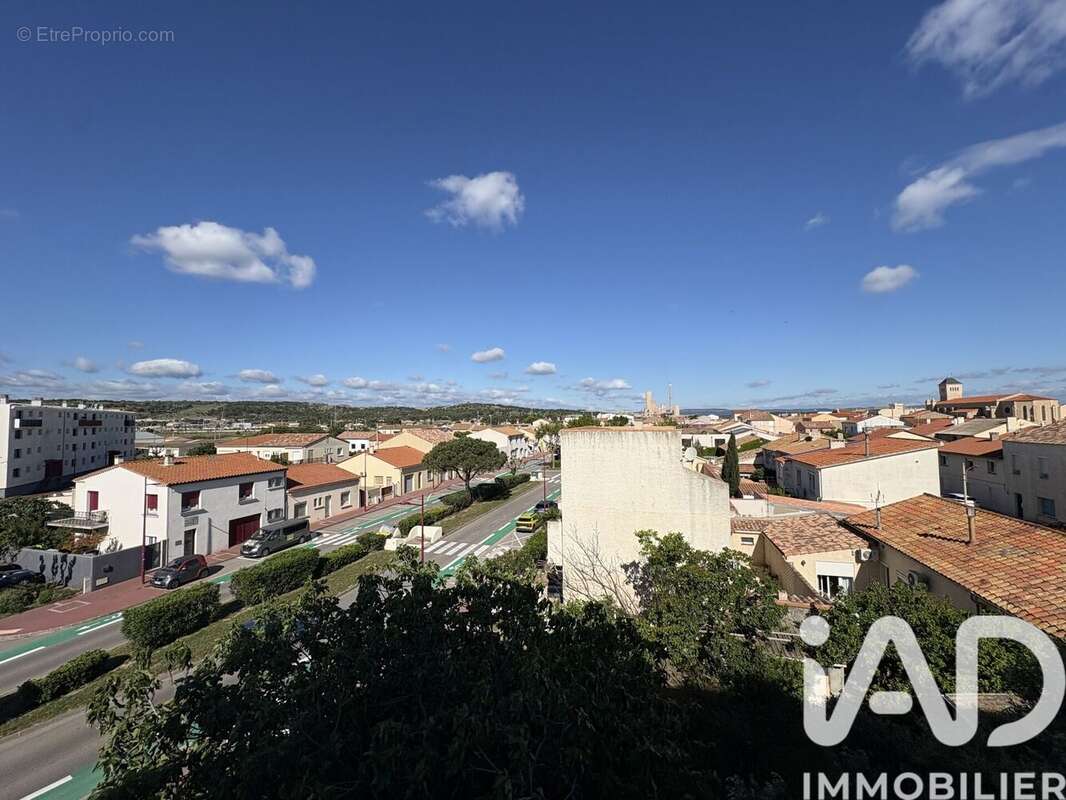 Appartement 73 m² à Port-La-Nouvelle  - photo 2