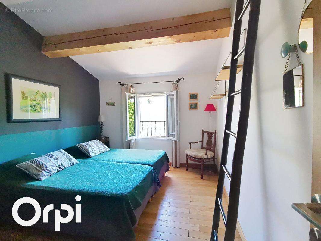 Maison à LA CADIERE-D'AZUR