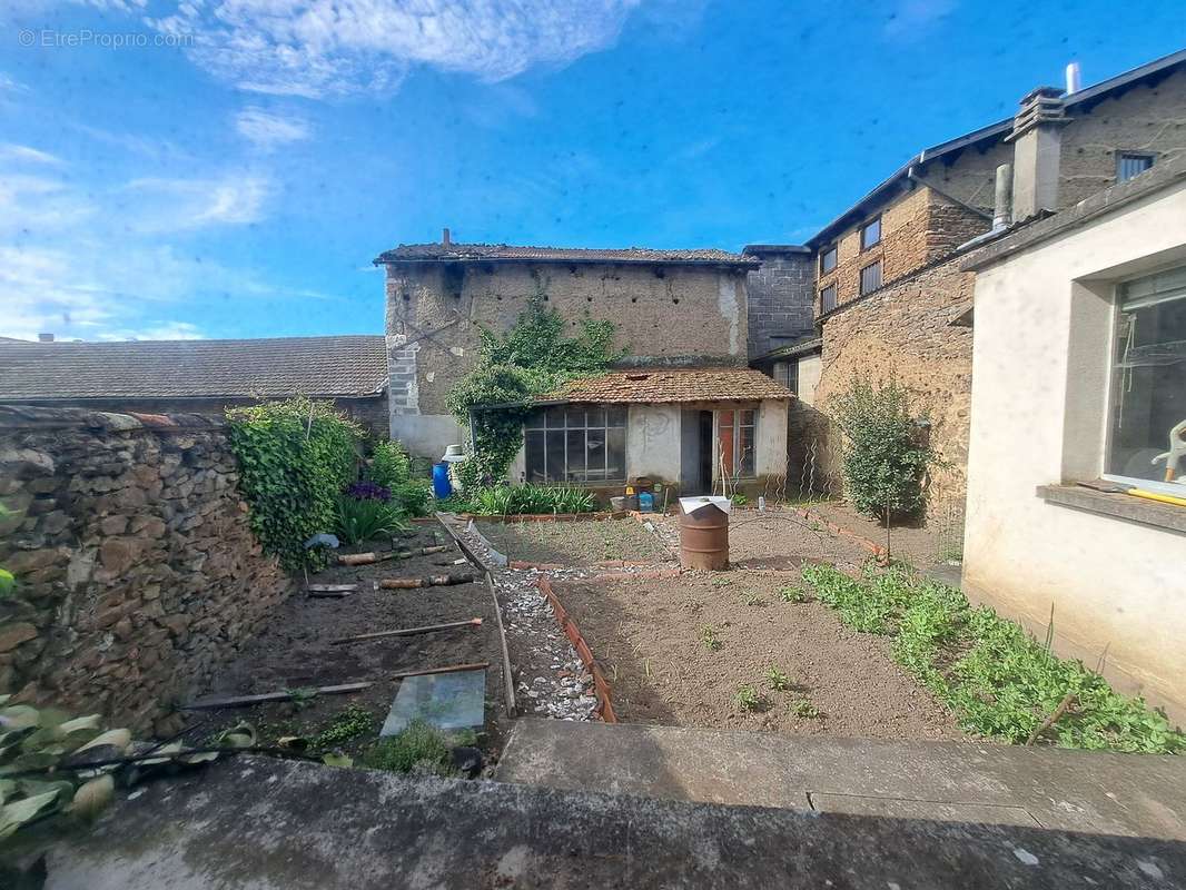 Photo 7 - Maison à ARLANC