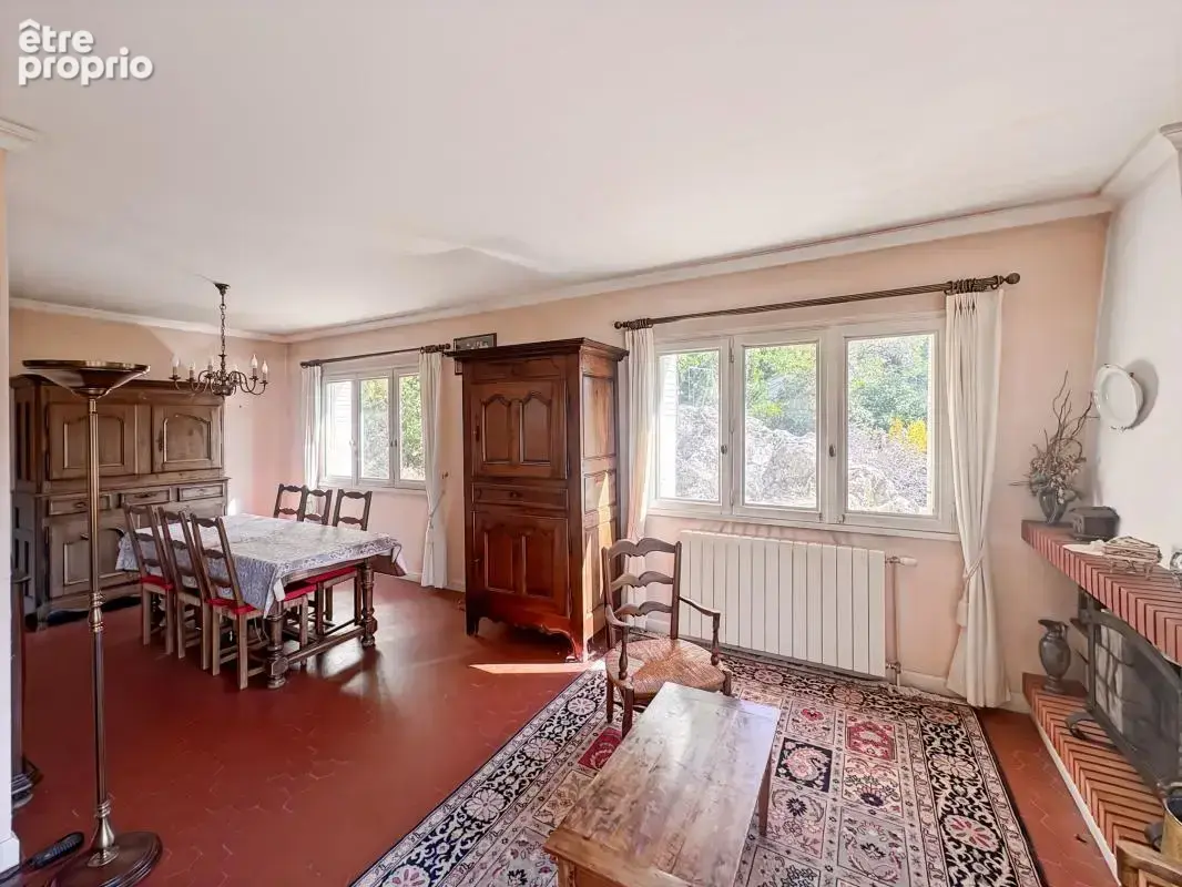 SAINT-PÉRAY – Grande maison familiale de 168 m² avec terrain d’environ 1 000 m² - photo 16