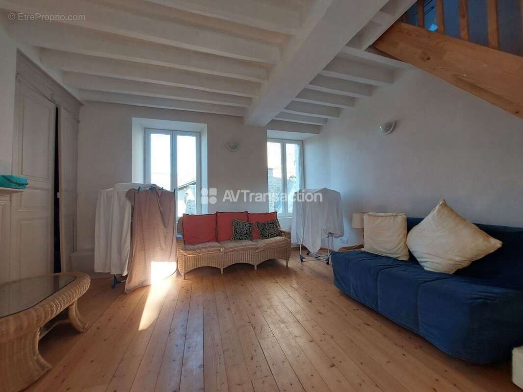 Maison à VAIGES