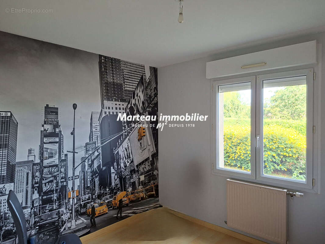 Maison La Suze Sur Sarthe 6 pièce(s) 126 m2 - photo 4