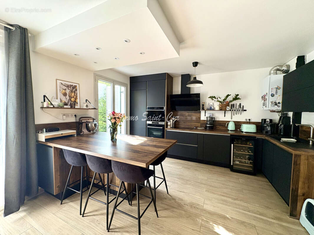 Appartement à SAINT-GERMAIN-AU-MONT-D'OR