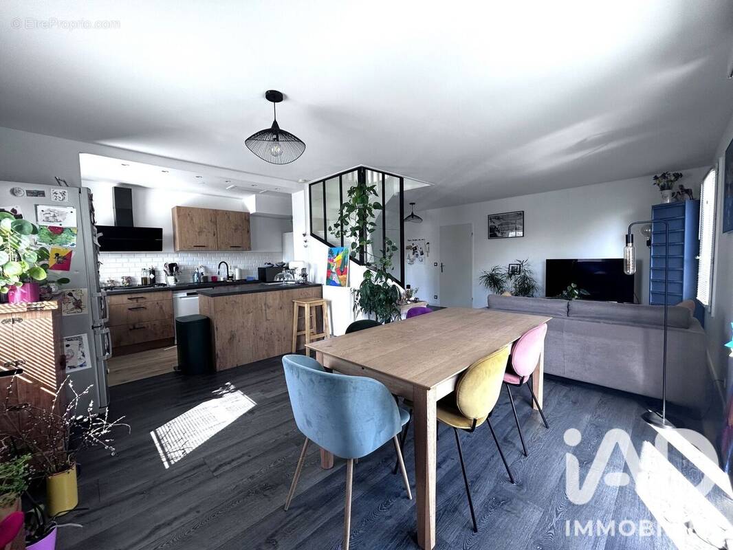 Photo 1 - Appartement à MAGNY-LE-HONGRE