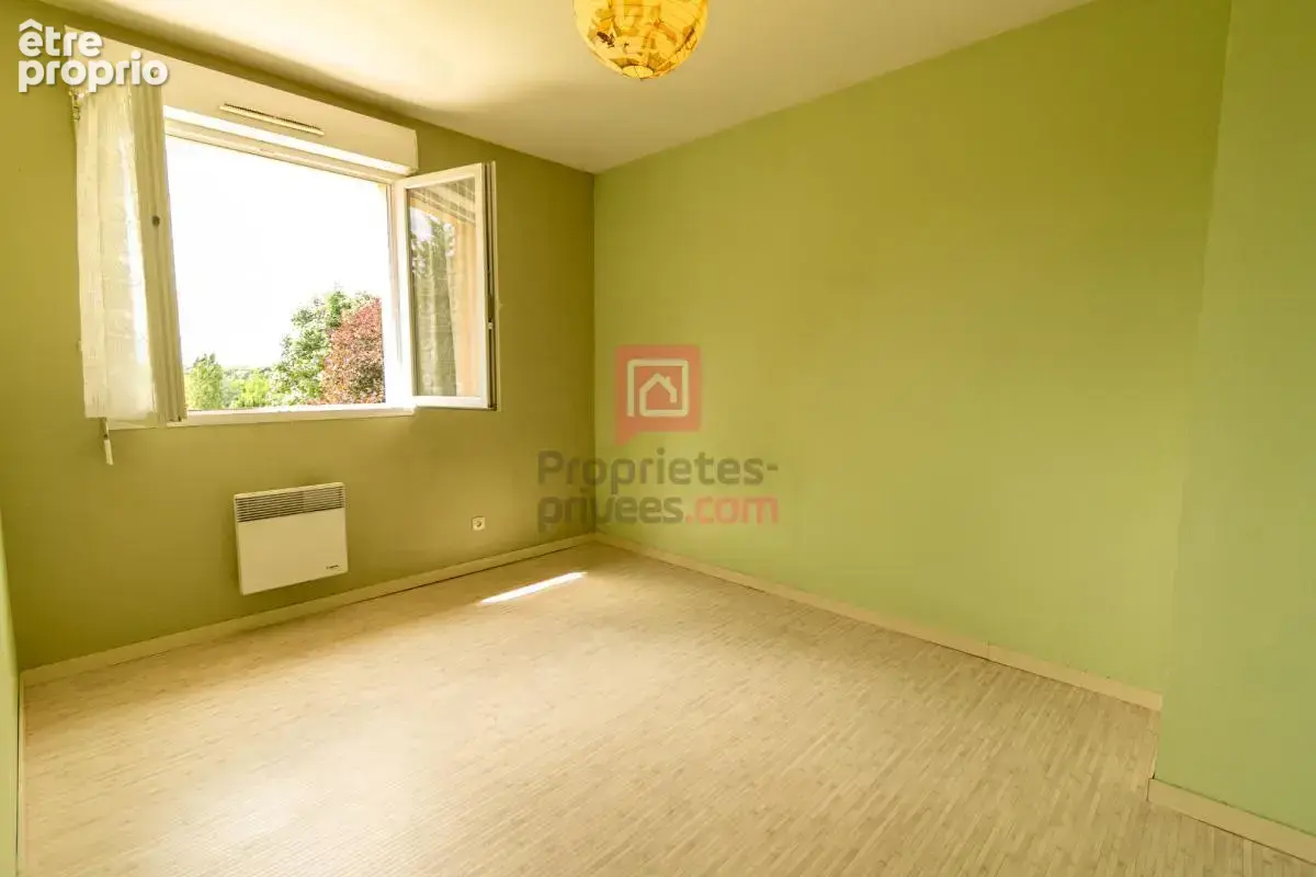 MAREUIL-LÈS-MEAUX  Maison récente 4 chambres avec jardin de 600 m² - photo 16