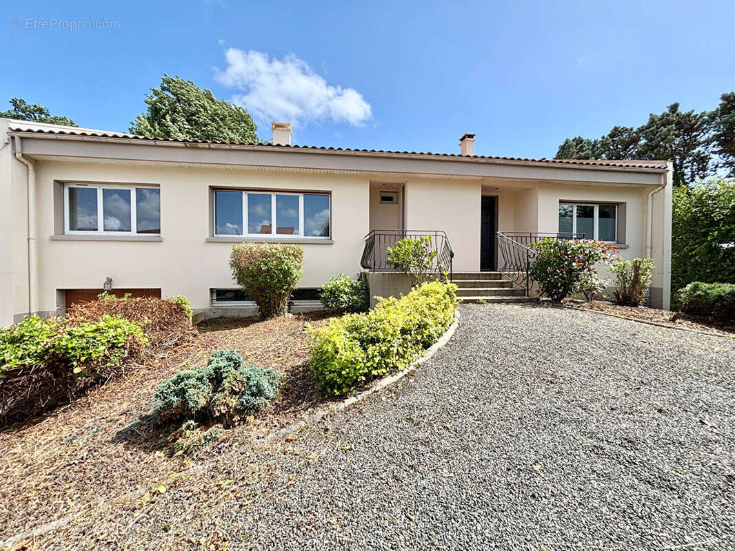 Maison Le Bignon, centre - photo 17