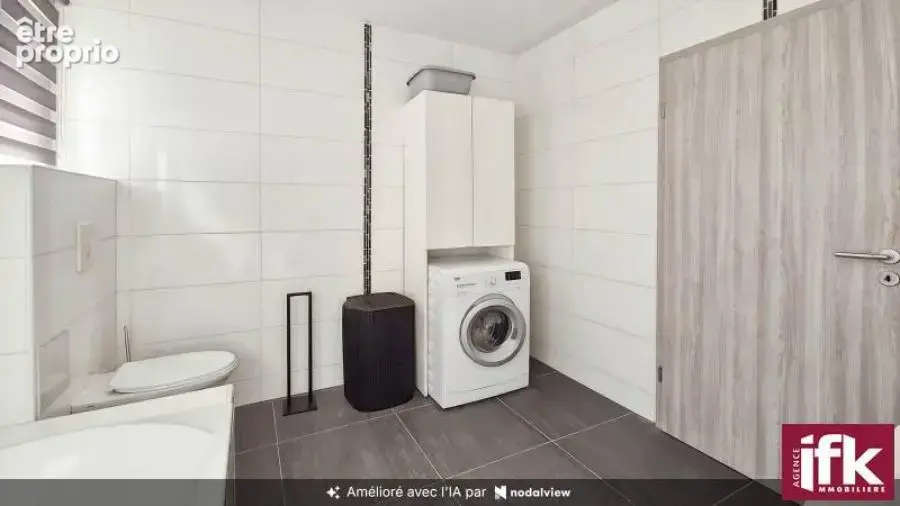 Appartement T4 de 98 m² avec entrée individuelle, balcon, garage et parking - photo 9