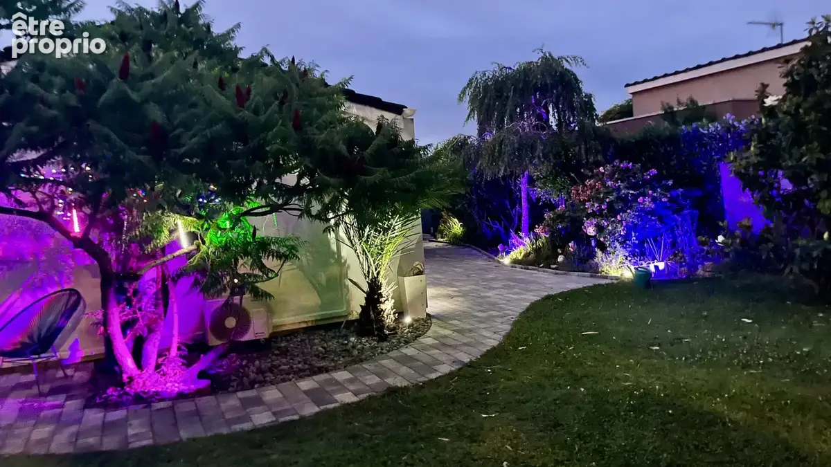 Superbe Villa familiale avec piscine, jardin paysagé et terrain de pétanque / visite virtuelle. - photo 21