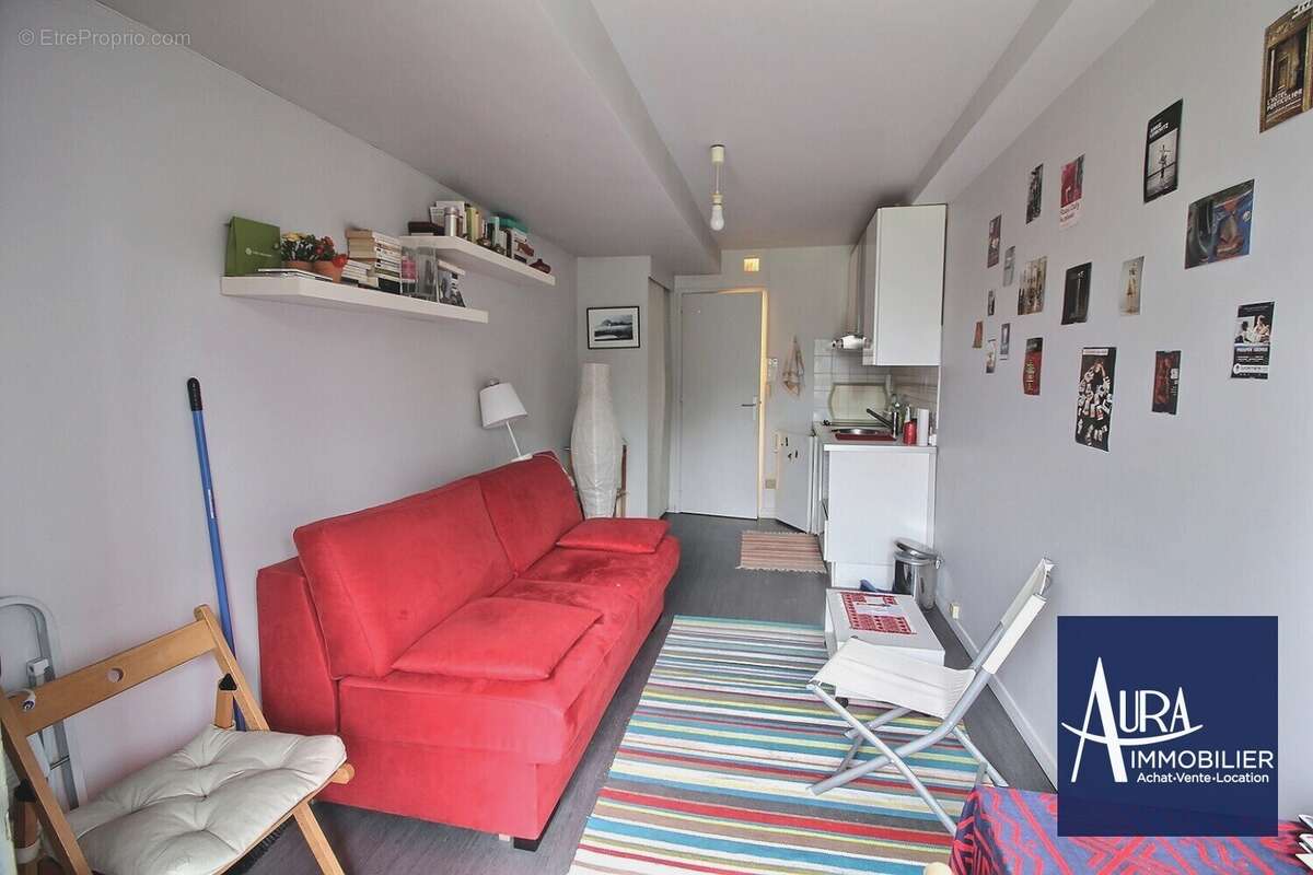 0_0001 - Appartement à LES LILAS