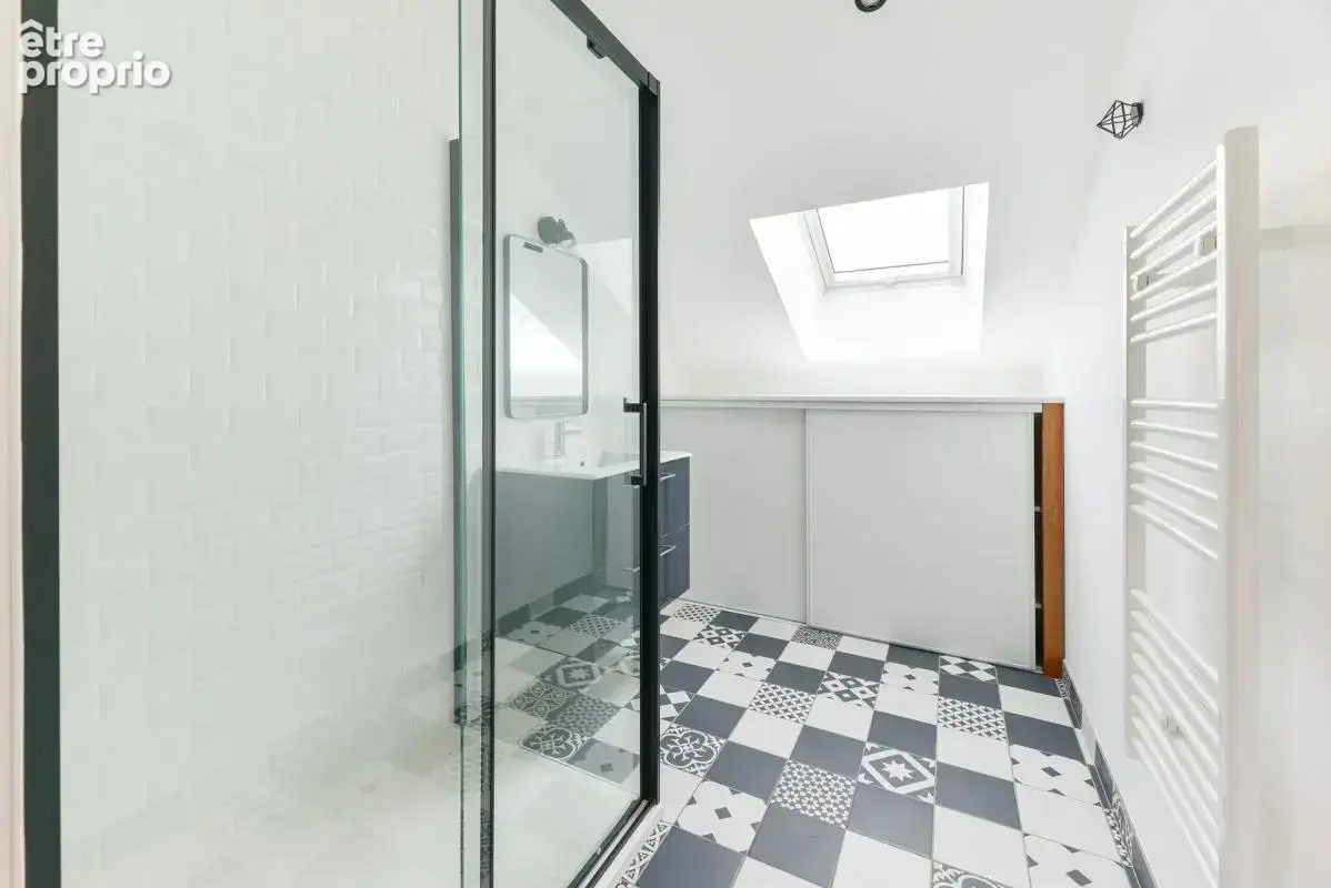 Maison de 8 pièces de 208 m² à Port-Saint-Père - photo 15