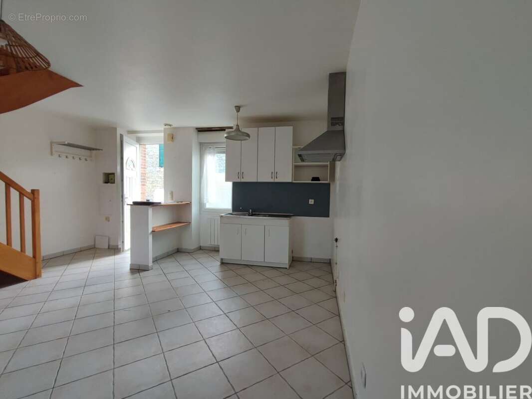 Photo 3 - Maison à BOURG-DES-COMPTES