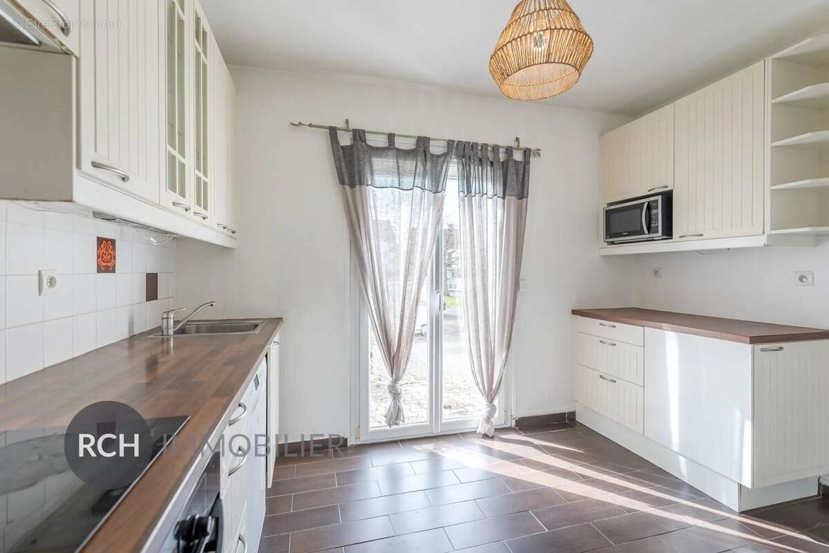 Maison à JOUARS-PONTCHARTRAIN