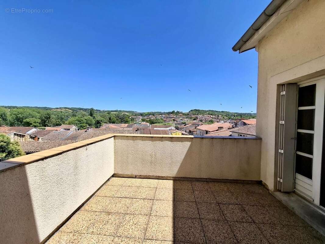 Photo 6 - Appartement à VIC-FEZENSAC
