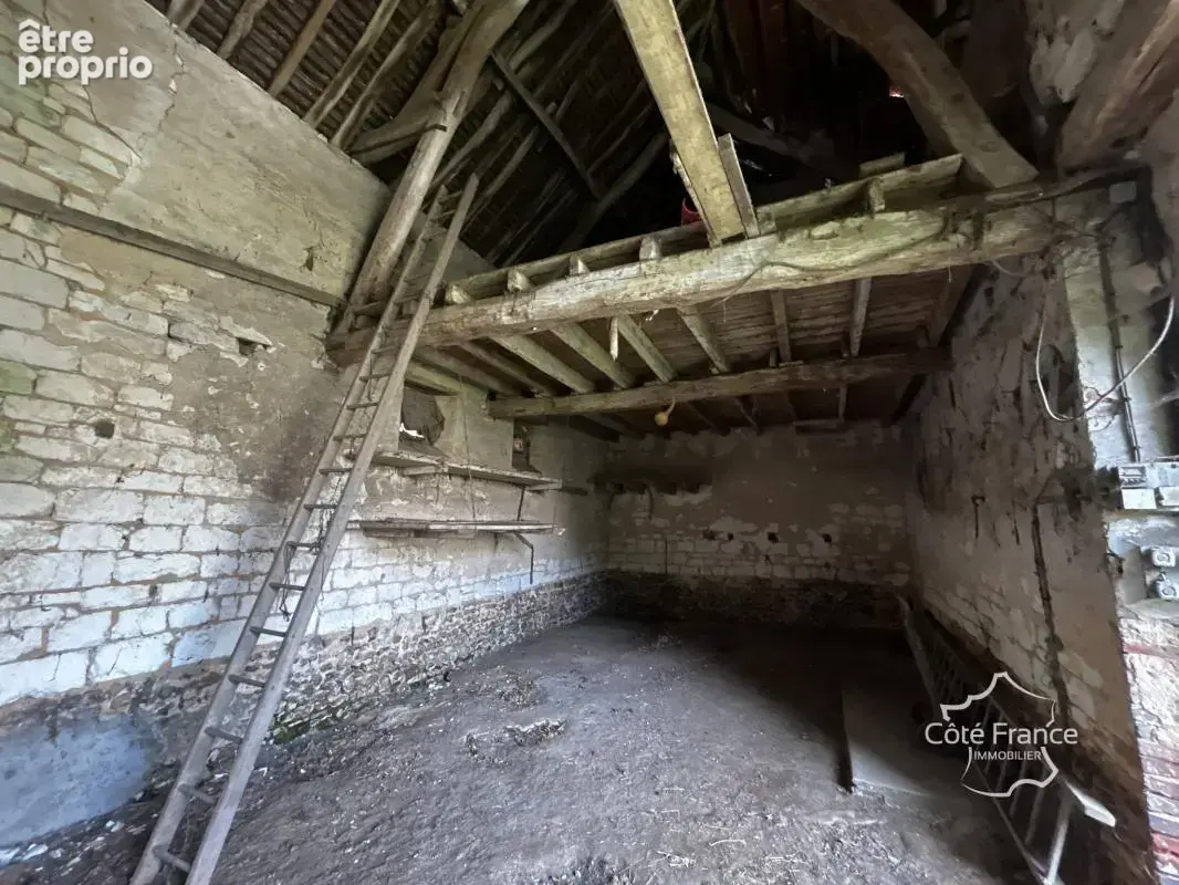Une maison de caractère au coeur d'un environnement recherché - photo 6