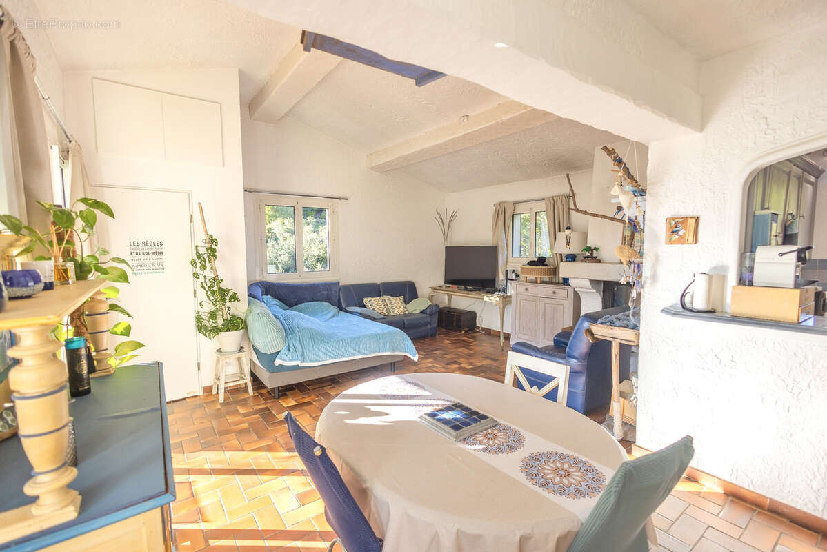 Maison à LA CROIX-VALMER