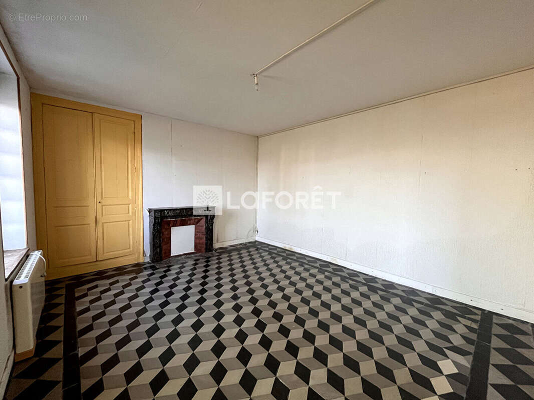 Maison à SAINT-ANDRE-DE-MESSEI