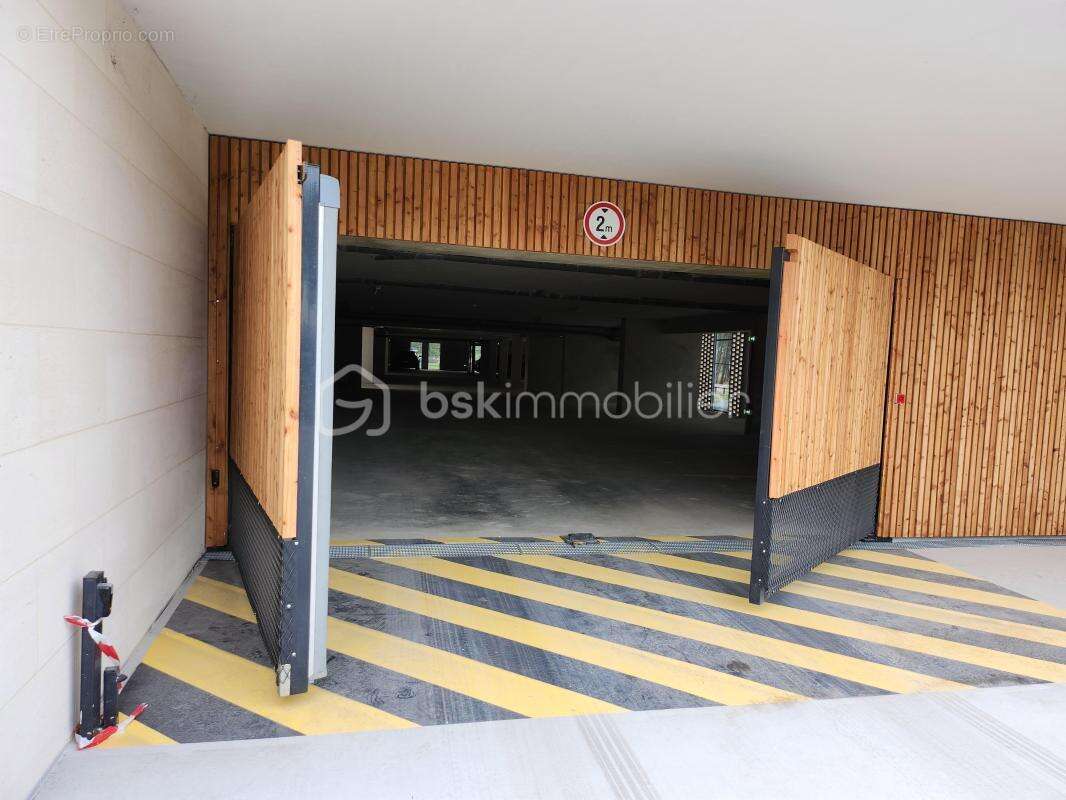 Parking à BRUGES