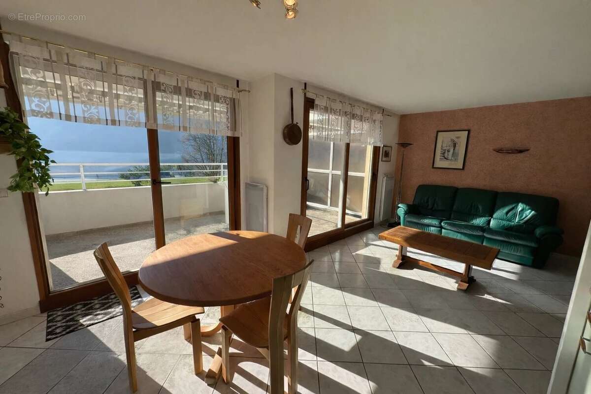 Appartement à AIX-LES-BAINS
