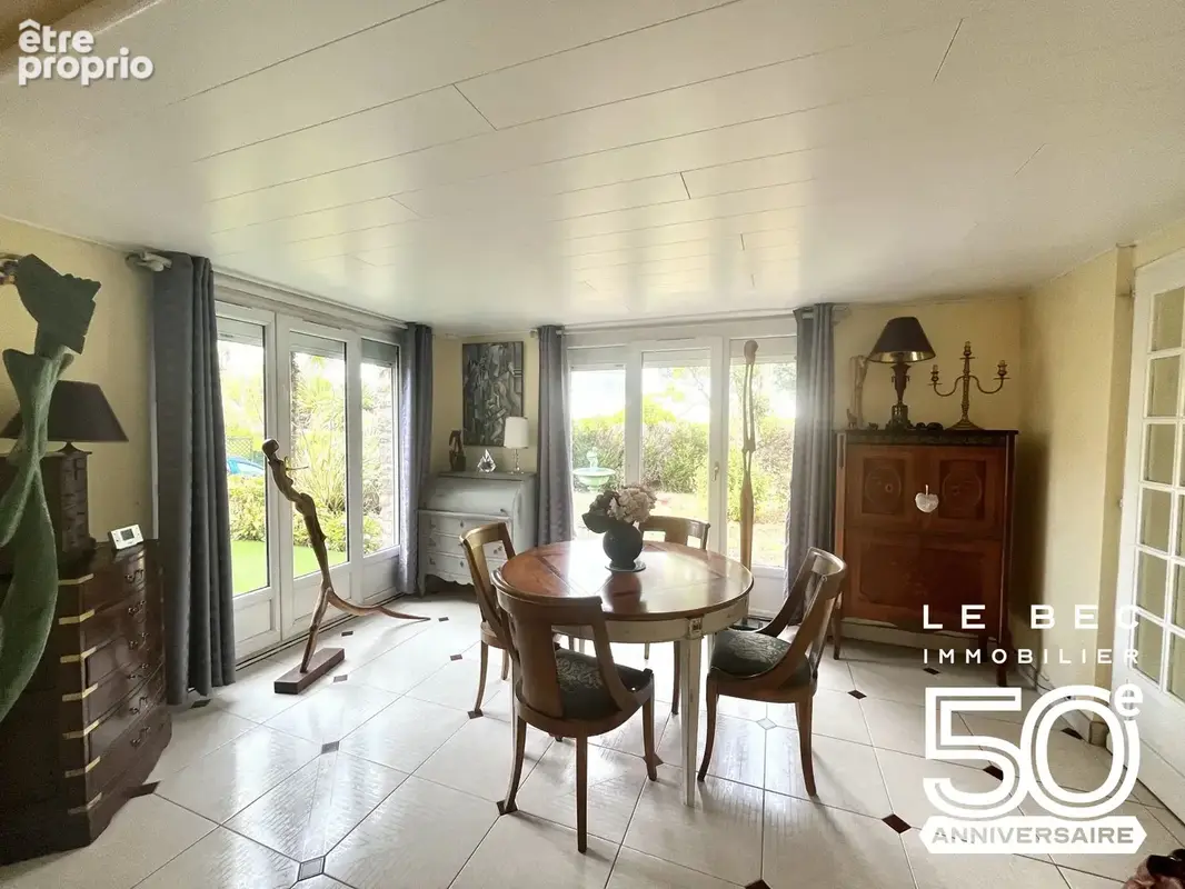 Maison 6 pièces 182 m² à vendre à Larmor-Baden (56870) - photo 3