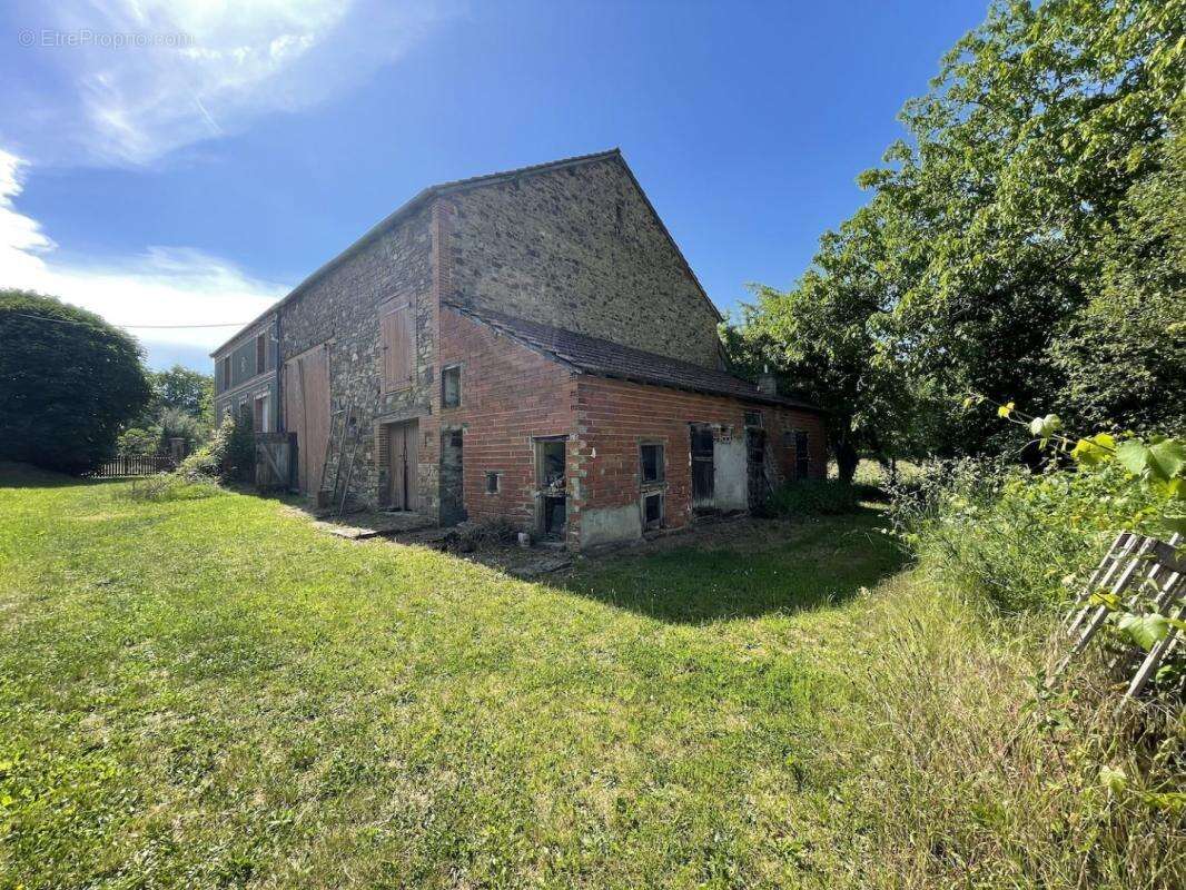 Maison à MEASNES