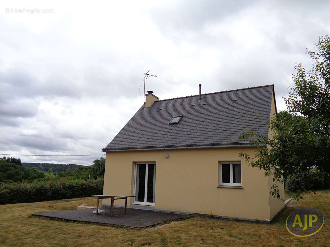 Maison à SERENT