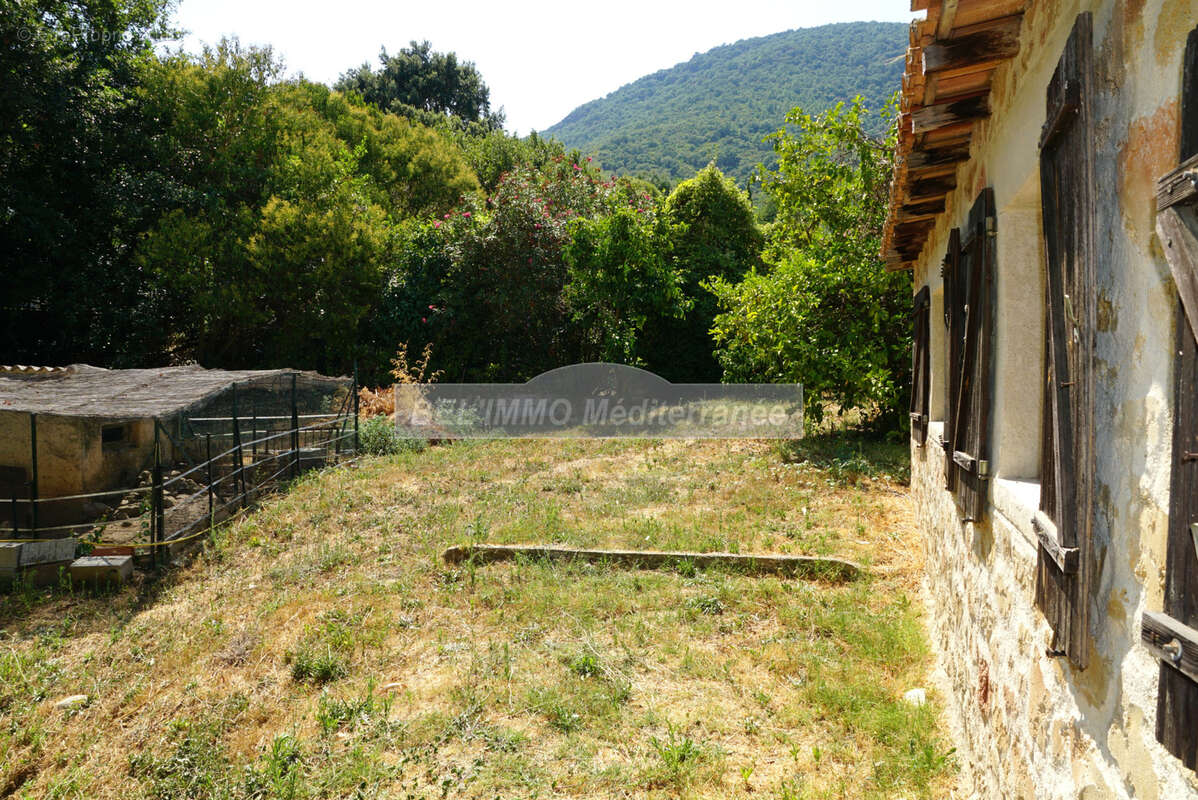 Villa 3 chambres, avec piscine et dépendances - photo 27
