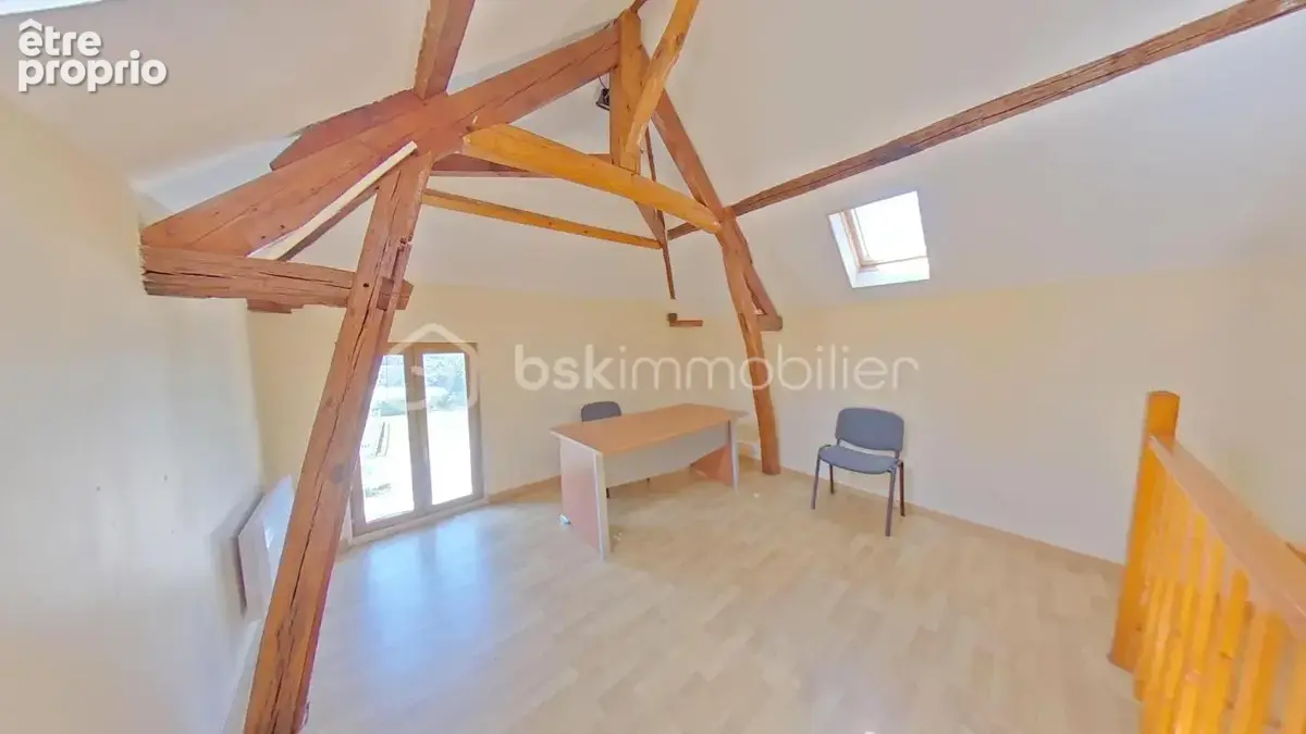 Bâtiment professionnel de 220 m² a finir d'aménager en salle de réception ou pour un commerce ou pour une entreprise soit a tran - photo 15