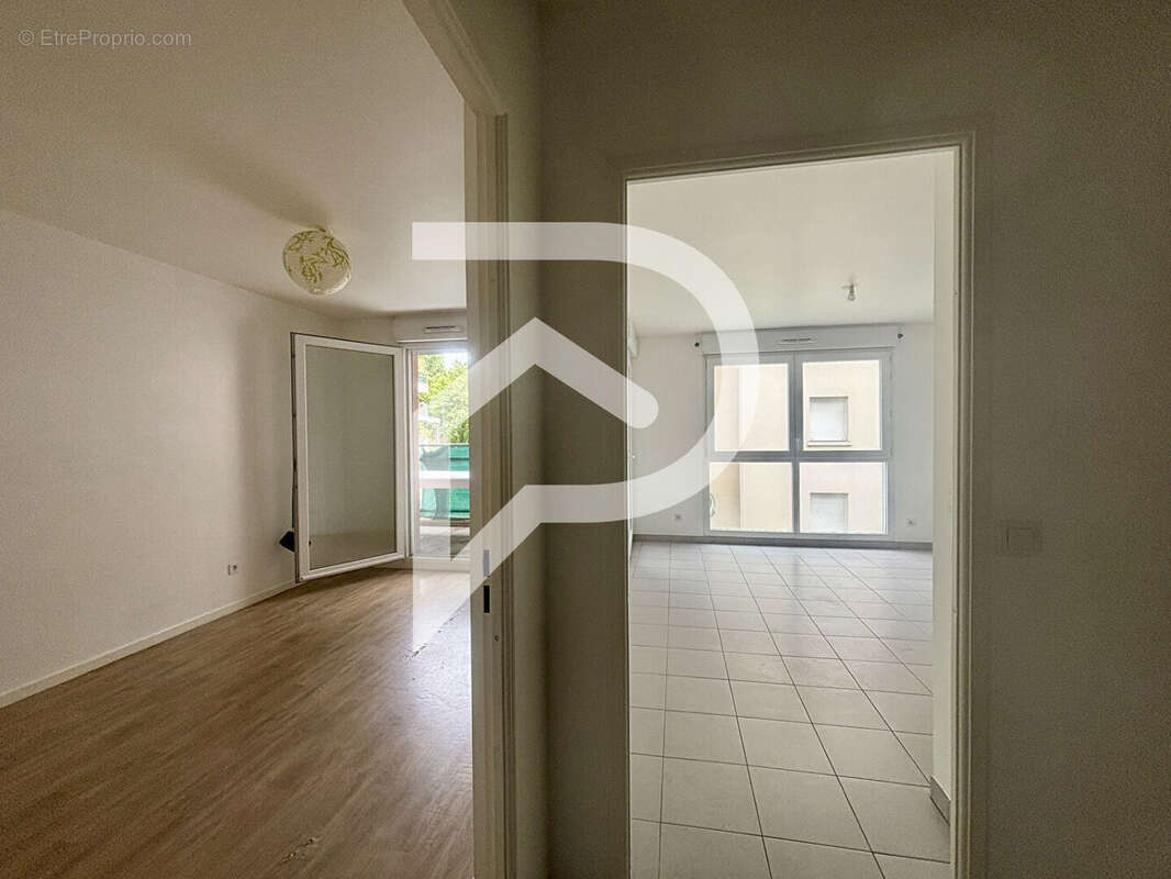 Appartement à MENNECY