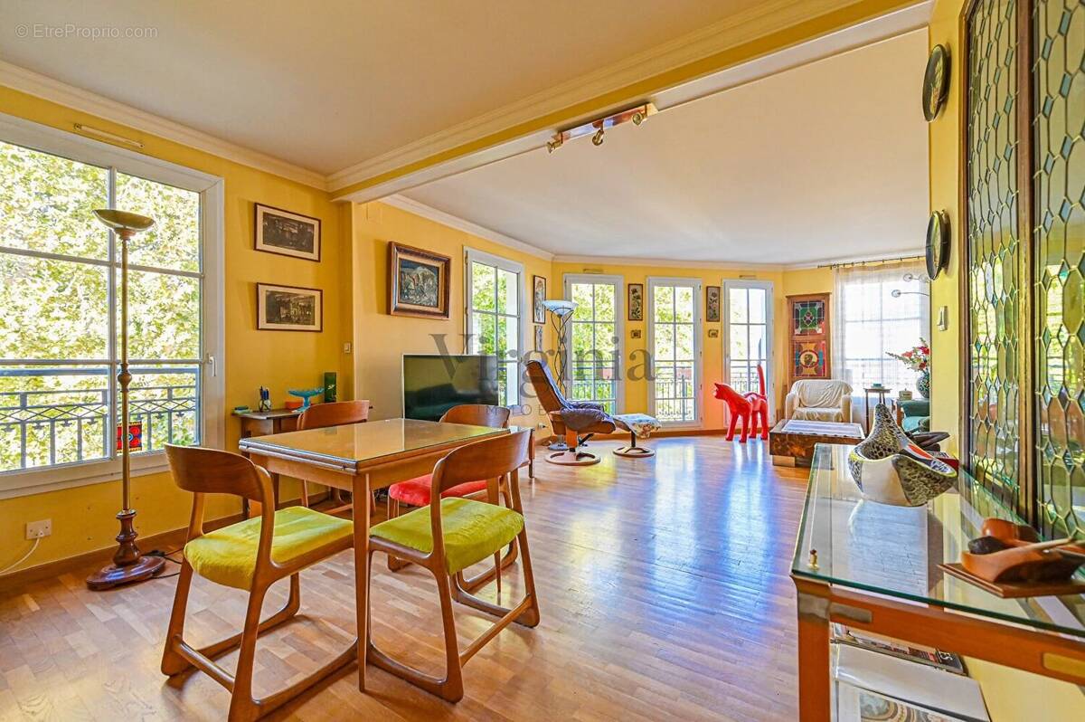 Appartement à MAISONS-ALFORT