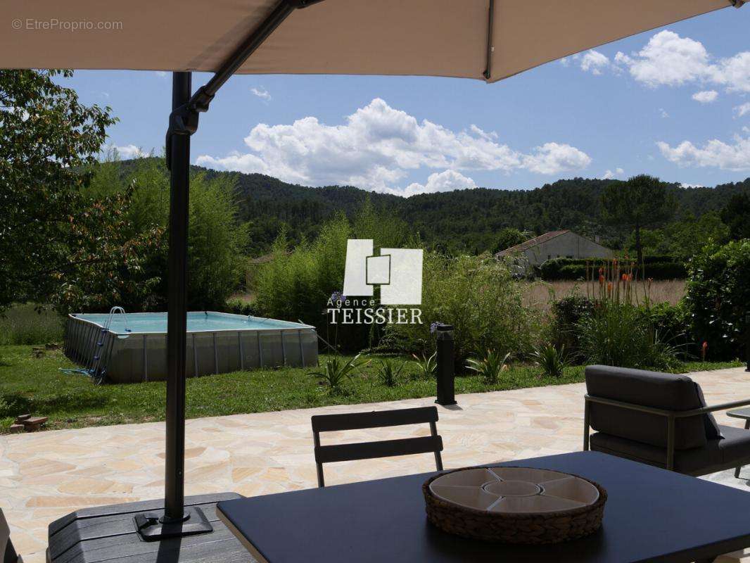 Maison à SAINT-AMBROIX