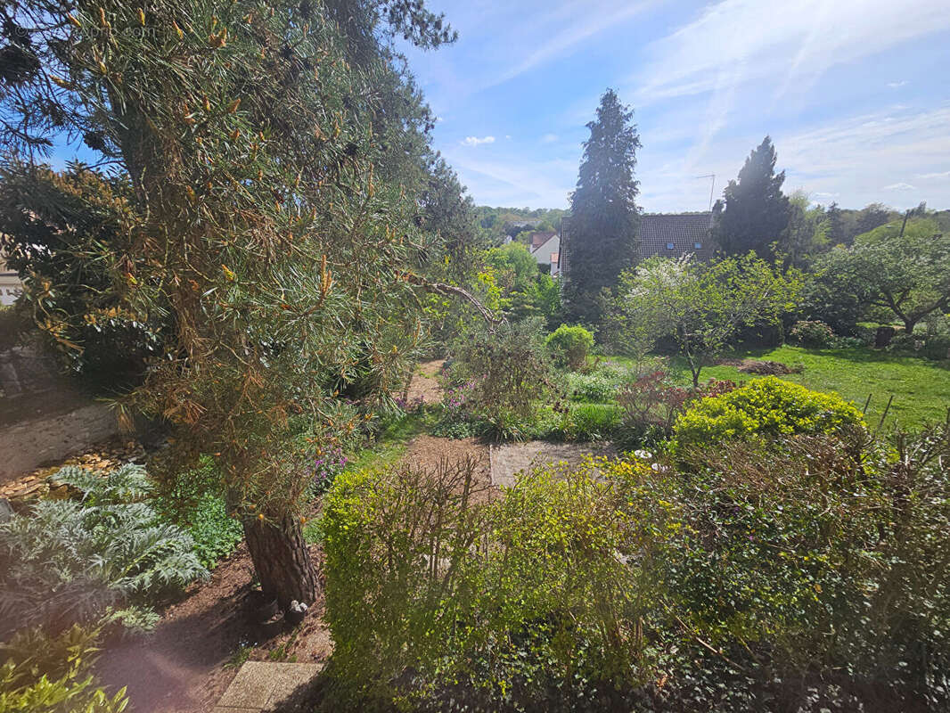 Terrain à JOUY-EN-JOSAS