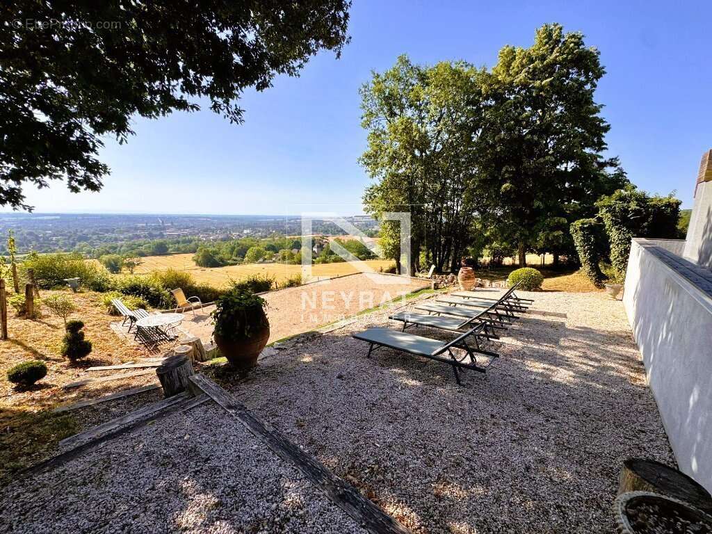 COUP DE CŒUR – Vue panoramique et piscine à débordement sur les hauteurs de Tournus - photo 5