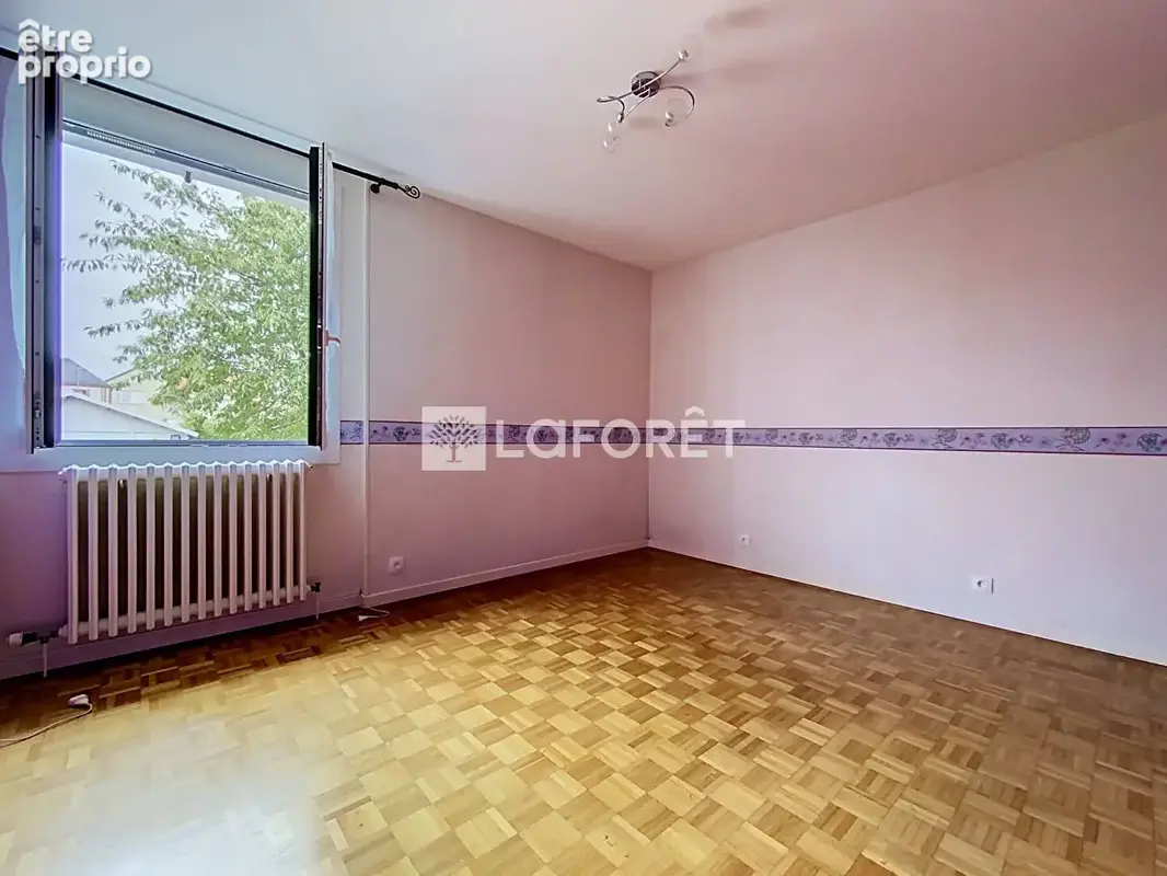 Maison Saint Leger Sous Cholet 10 pièce(s) 196 m2 - photo 9