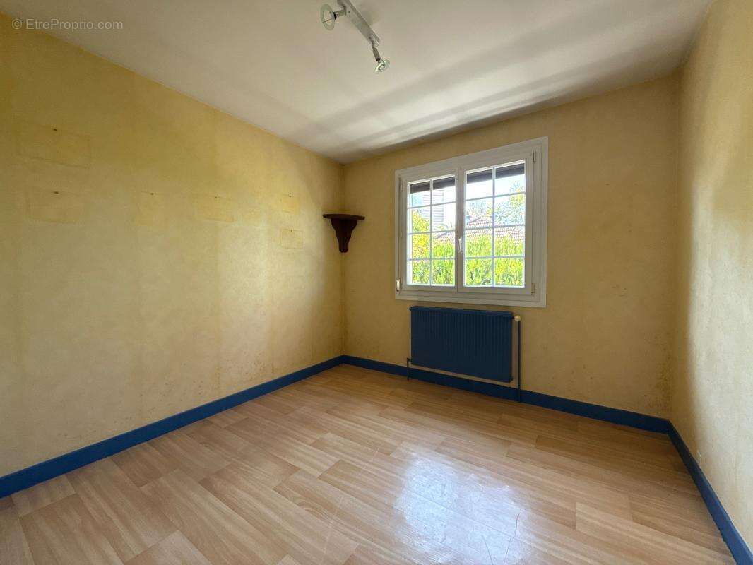 Maison à BRETENIERE de 155,45m² sur sous sol complet, 5 chambres, terrain 719 m² - photo 15