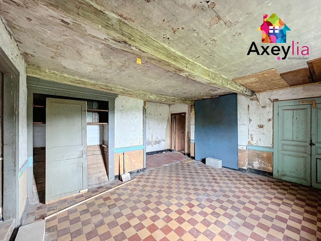 Appartement à CHARLIEU