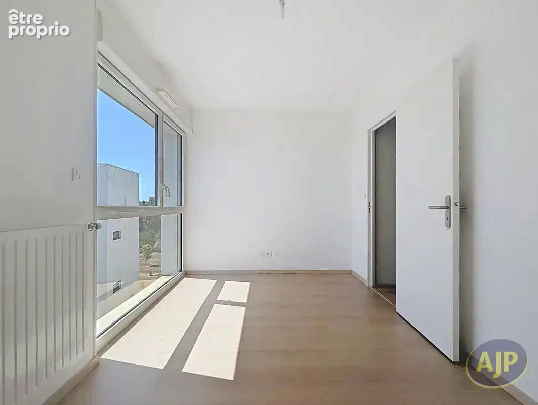 Appartement Duplex avec terrasse et stationnement - photo 9