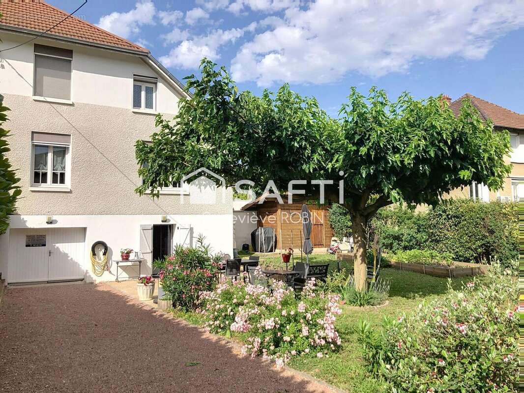 Photo 2 - Maison à TASSIN-LA-DEMI-LUNE