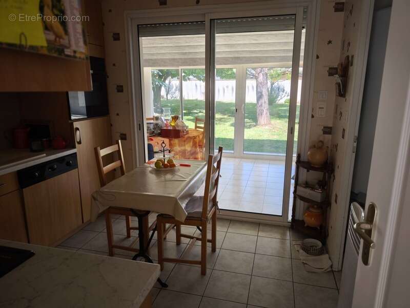 Maison à MESCHERS-SUR-GIRONDE