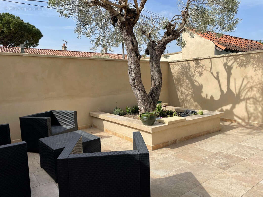 Appartement à ARLES