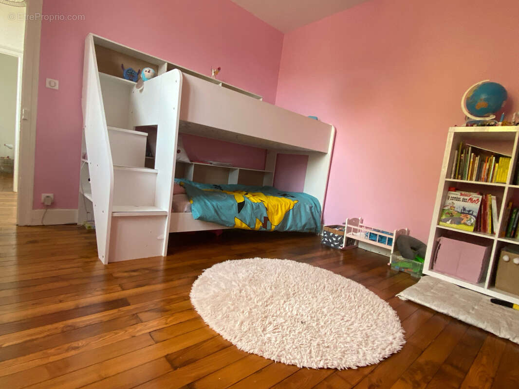 Maison à LA CROISILLE-SUR-BRIANCE