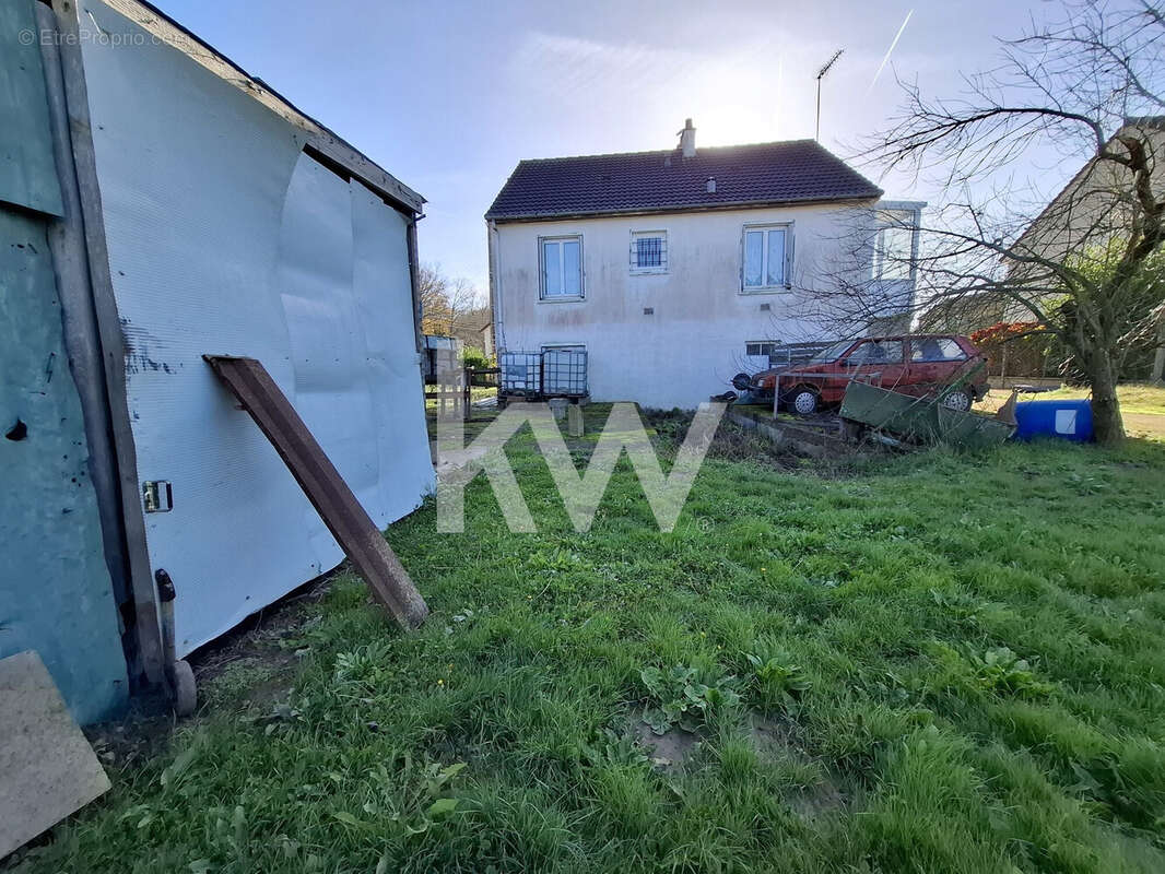 Maison 70 m² à Droue  - photo 3