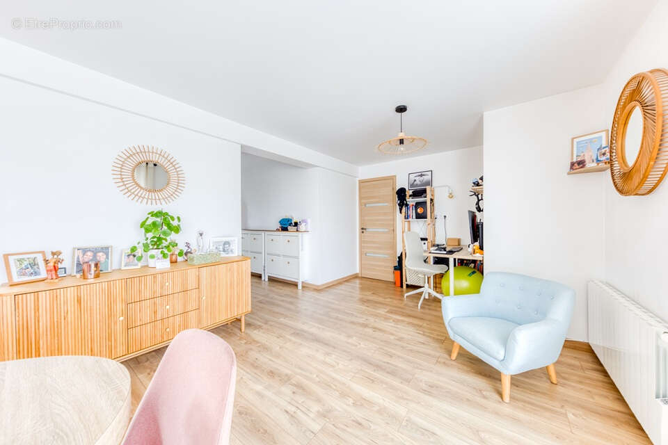 Maison à OZOIR-LA-FERRIERE