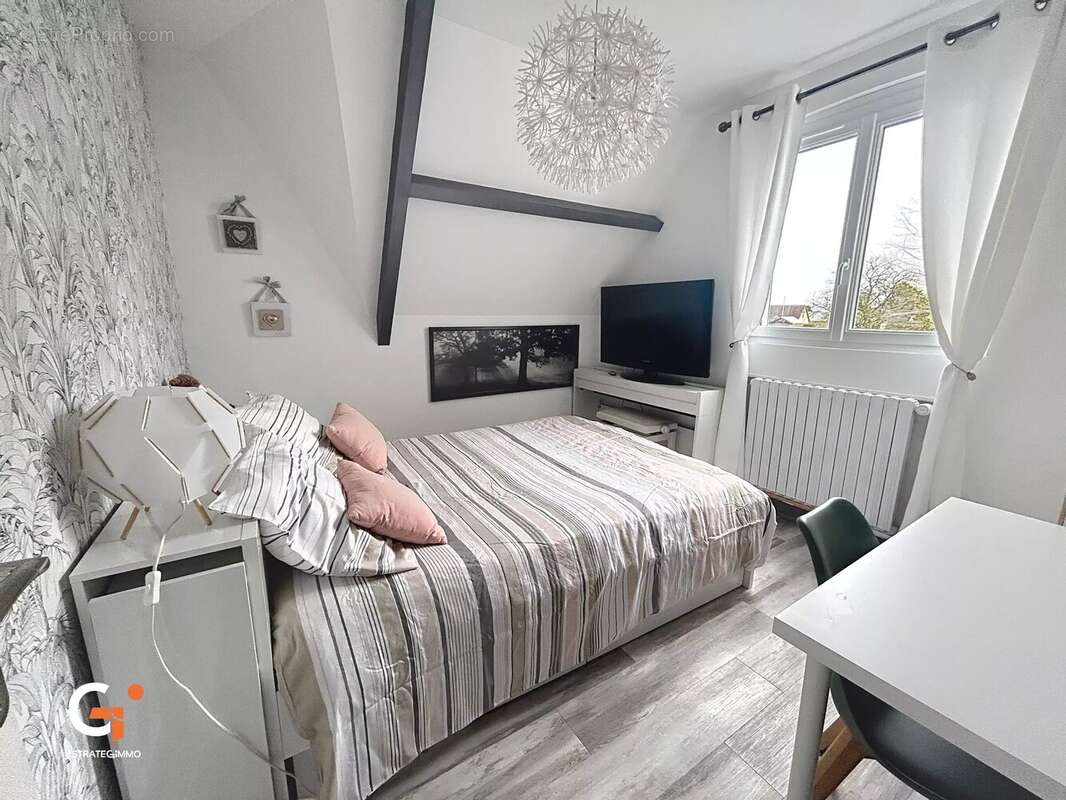 Maison à SAINT-PIERRE-DES-FLEURS