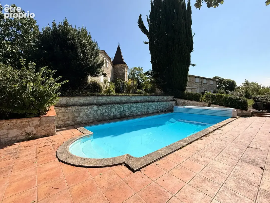 Propriété de caractère en pierre avec vue et lac - photo 36