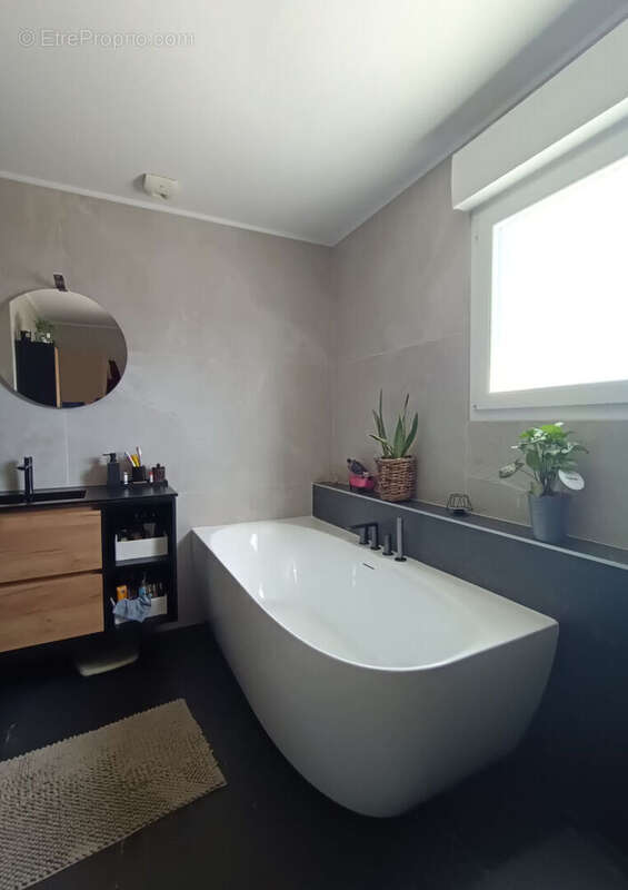Maison individuelle avec piscine - photo 5